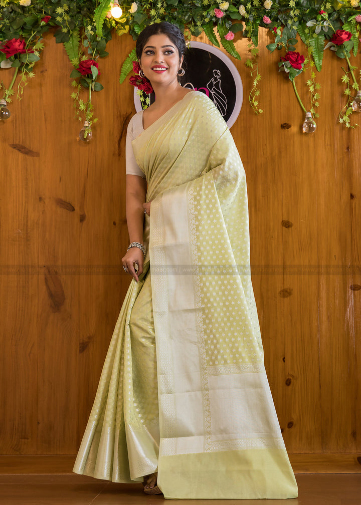 The Silver Buti Banarasi Cotton Silk Saree