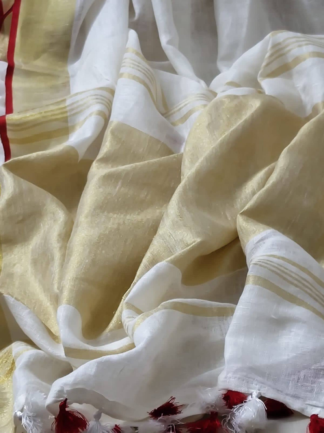 Cloudy Lily Pure Handwoven Linen Saree