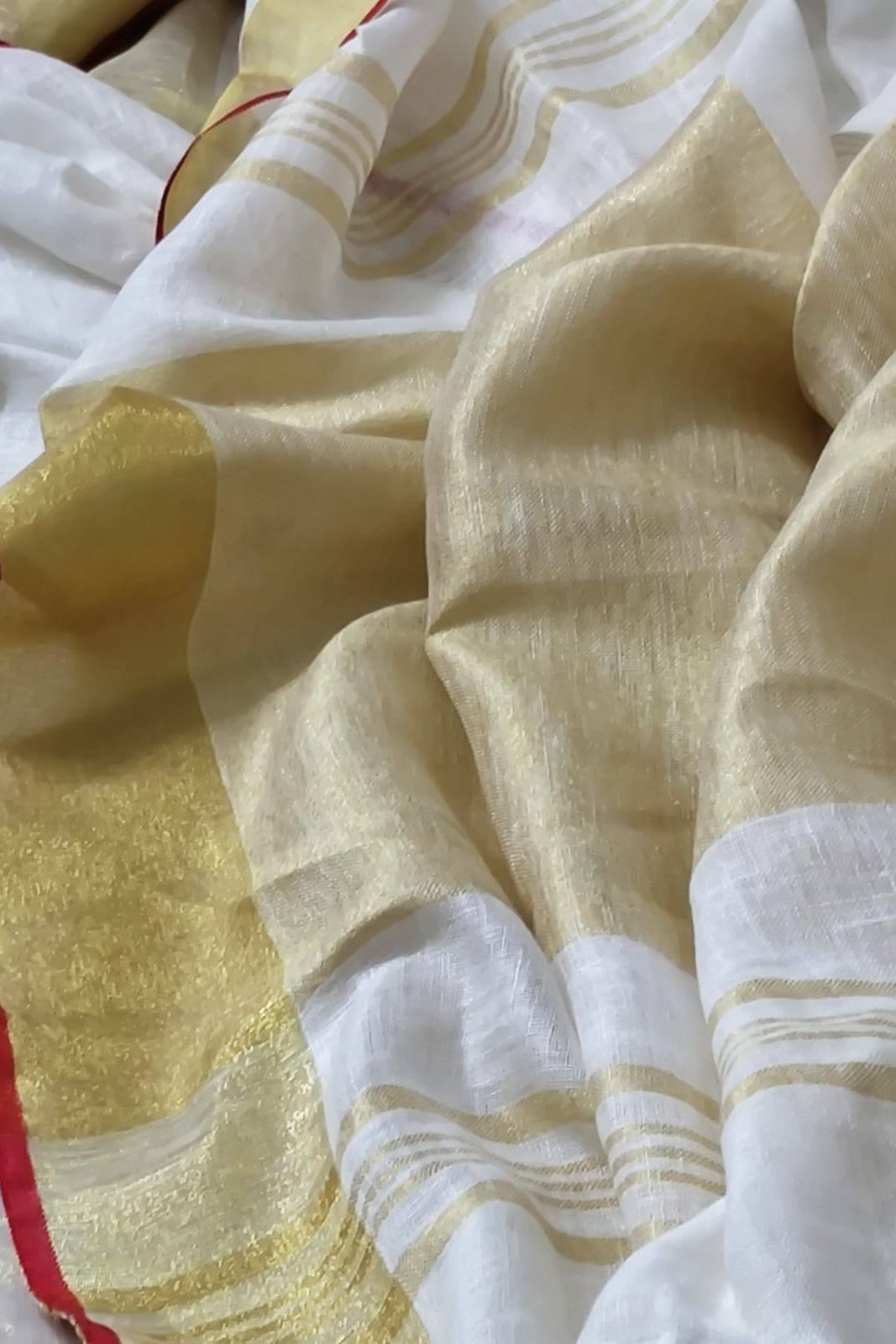 Cloudy Lily Pure Handwoven Linen Saree