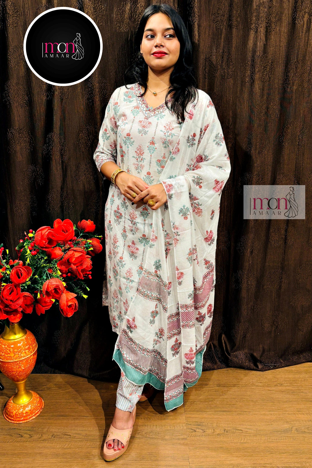 White Frame -Cotton Kurti Set