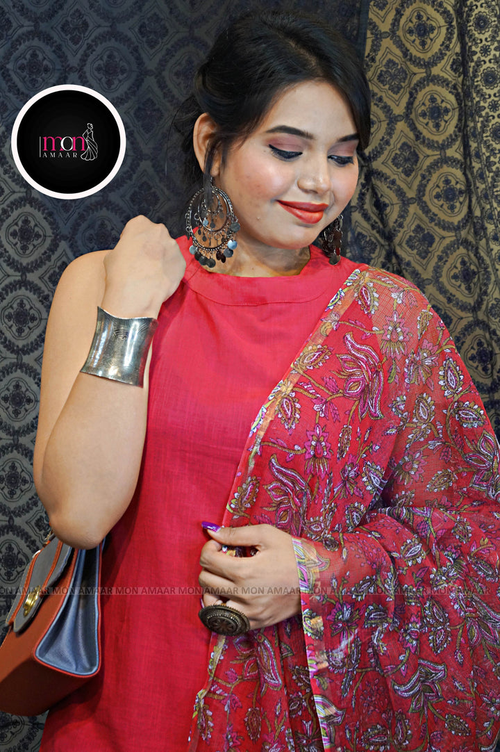 Blushing Garden-  Cotton Kurti Set