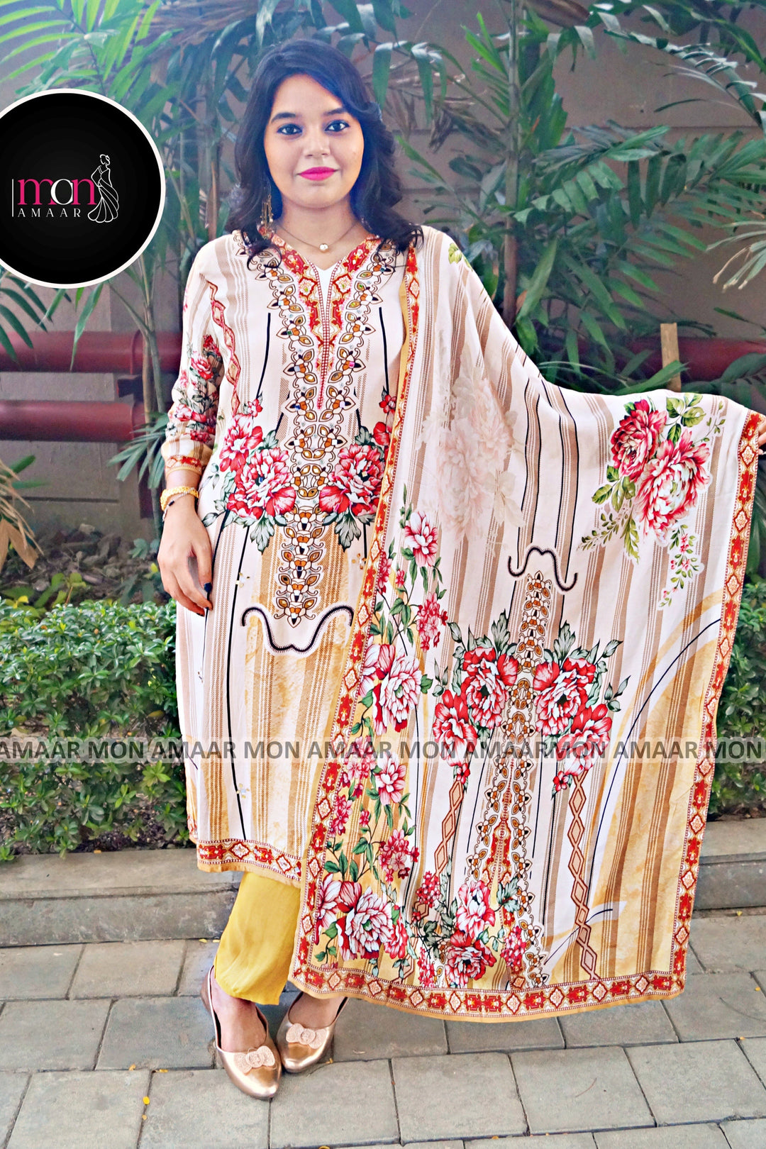 Sundar Aangan - Pakistani Style Muslin Crepe Kurti set