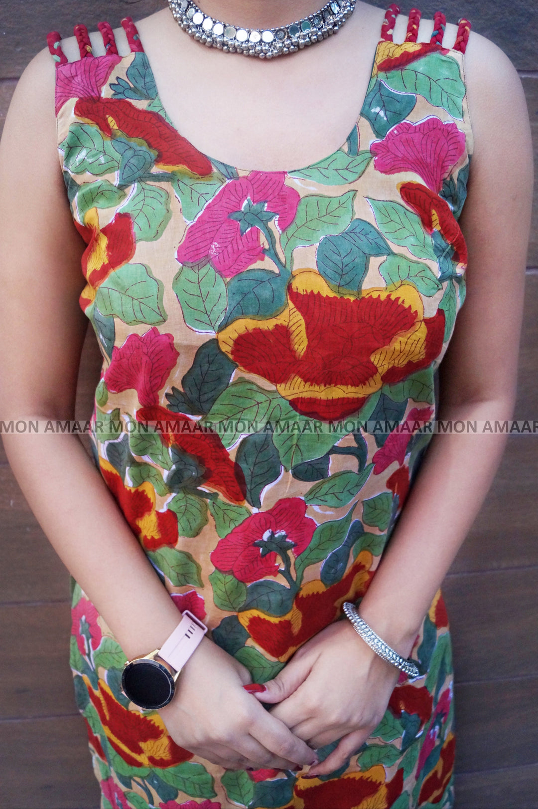 Noir Nova - Rapid Printied  Pure Sustainable  Kurti (With Braided Strap)