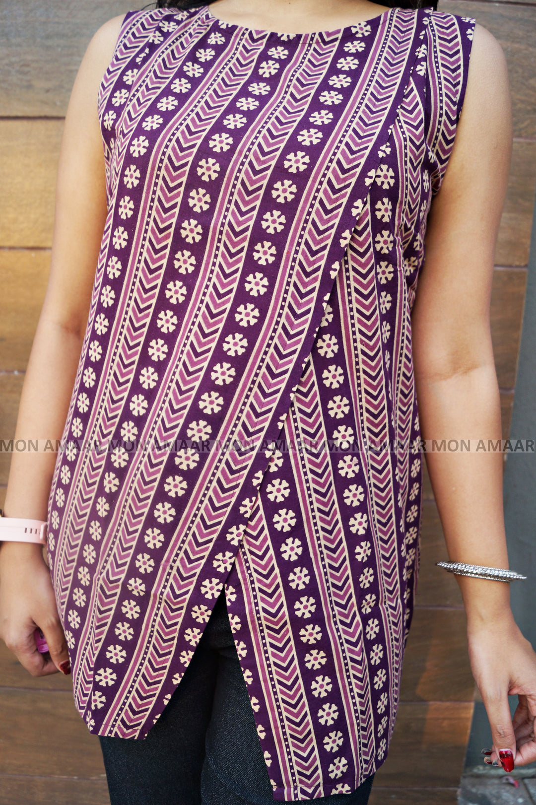 Top-Notch Sustainable Block Print Ethnic Short Kurti
