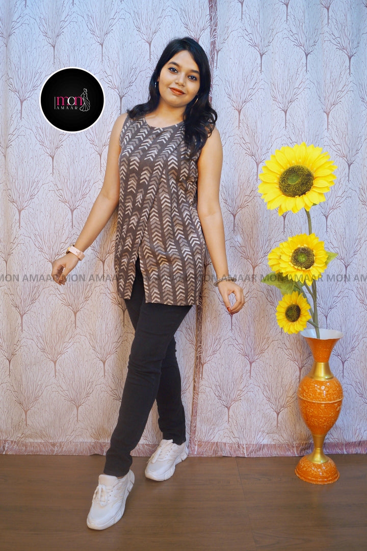 Top-Notch Sustainable Block Print Ethnic Short Kurti