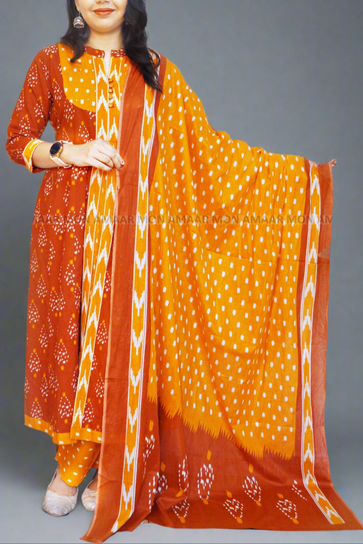 Moment Of Stillness Cotton Kurti Set