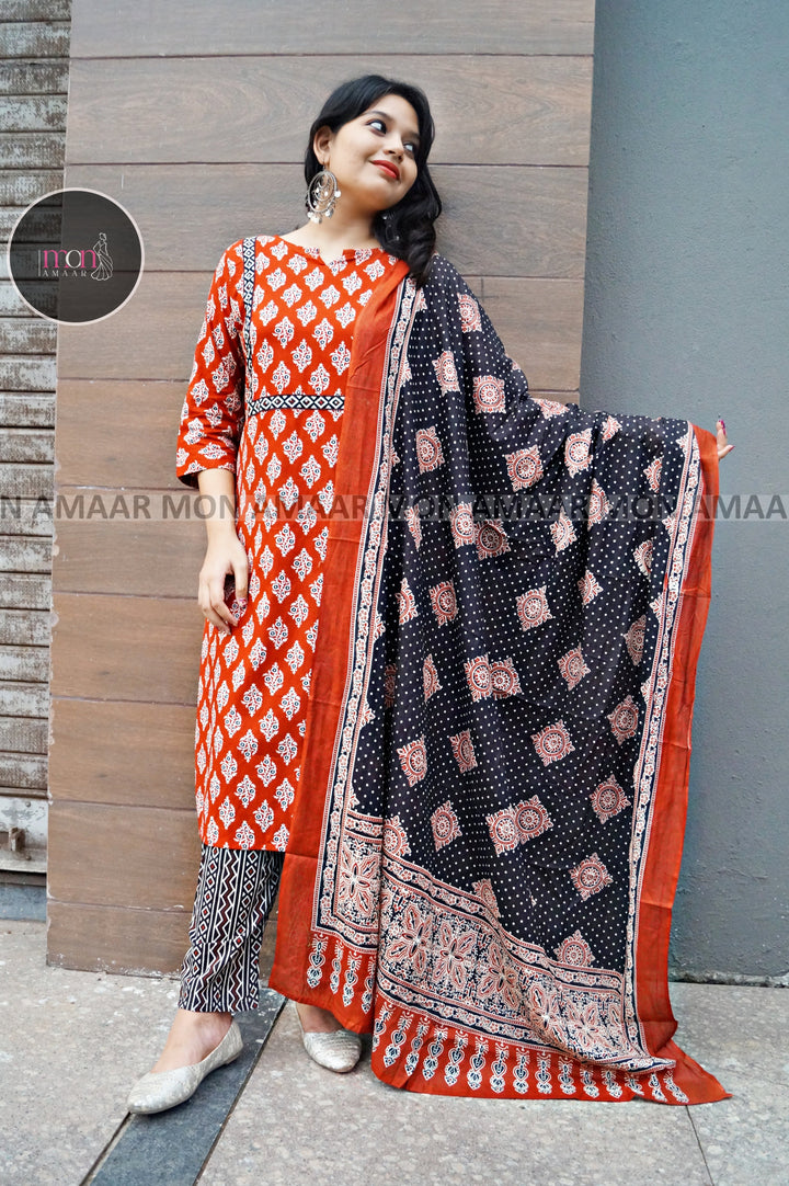 Smile With Ajrakh - Cotton Kurti Set