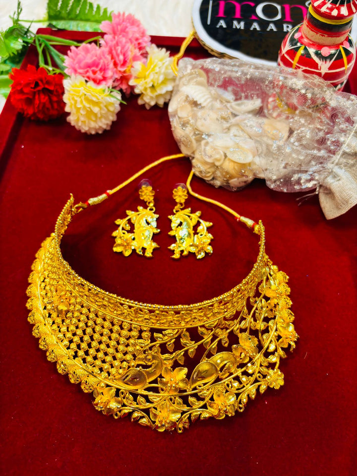 Brides And Bridesmaid - Gold Plated chocker Set