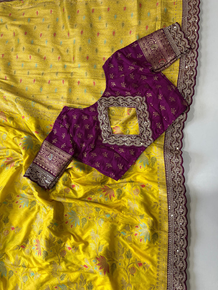 Make Your Presence Felt(Banarasi Silk Saree)