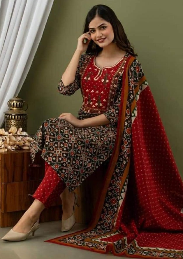 Love For Patola Kurti Set