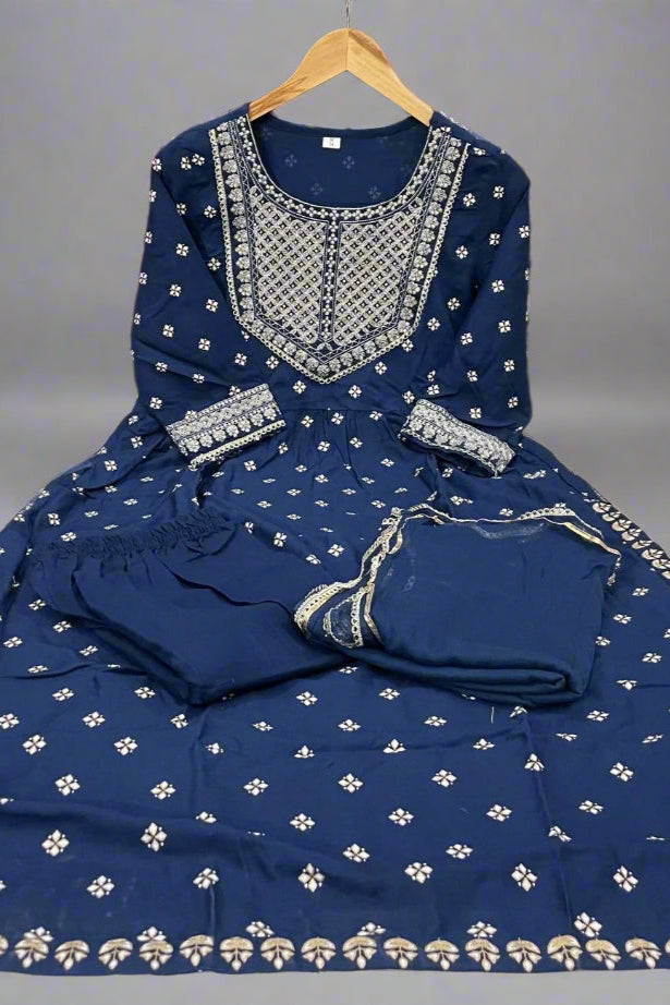 Blue Dynamic Naira Cut Kurti Set