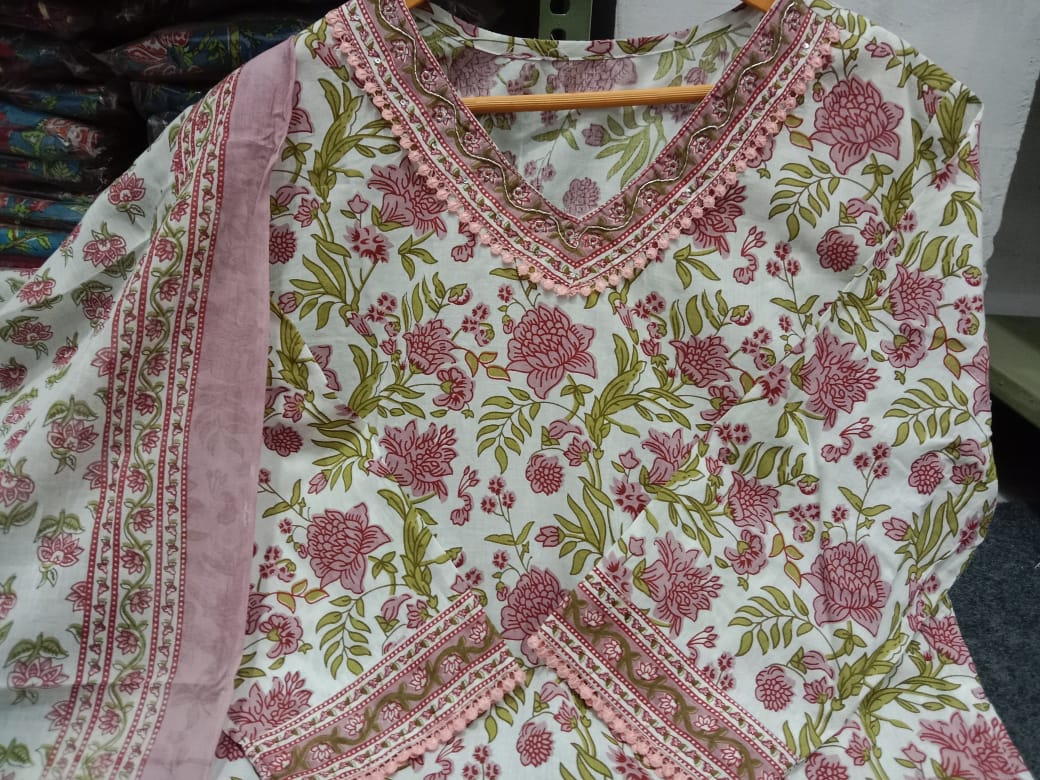 White Pink Floral Pocket Kurti Set