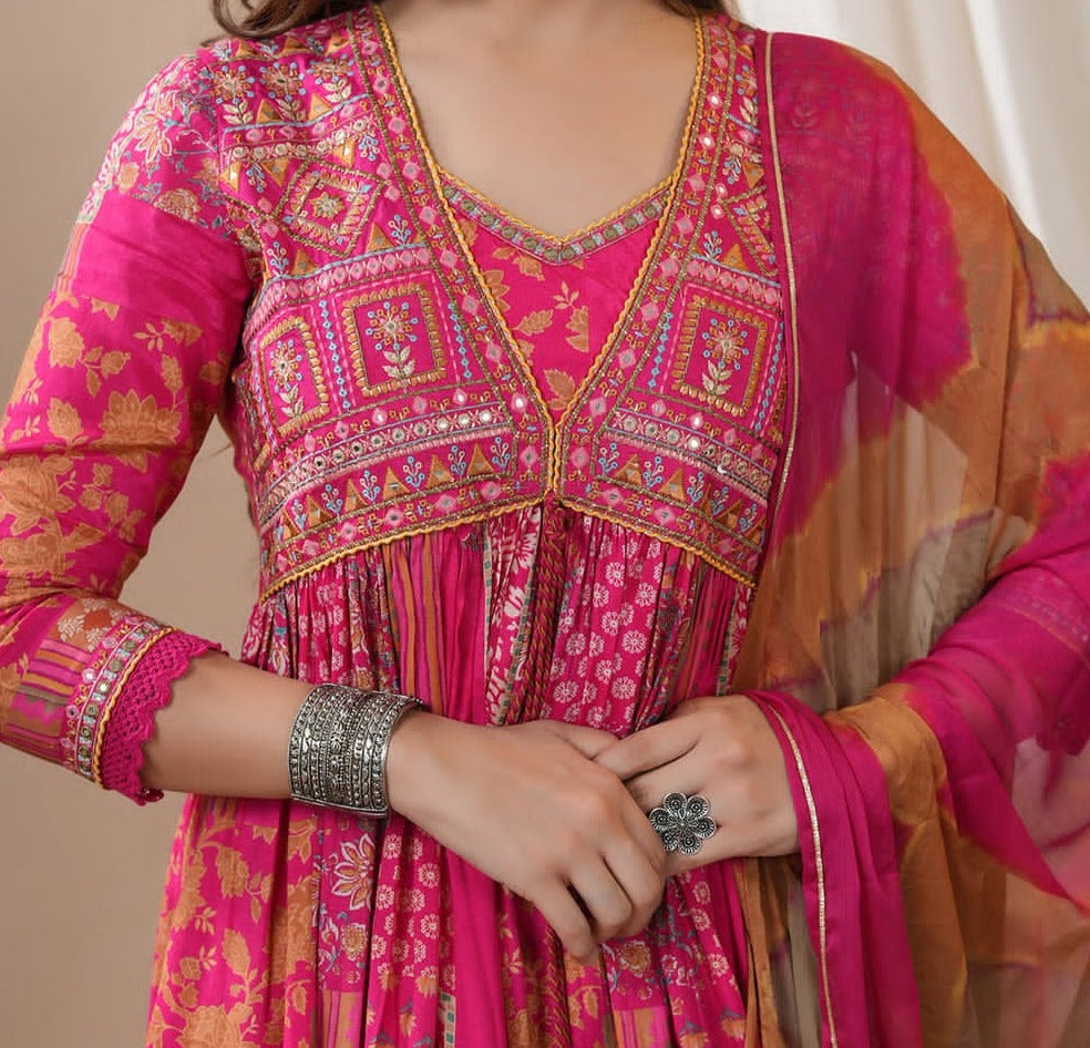 Carnation Dream - Designer Jaipuri i Kurti Set