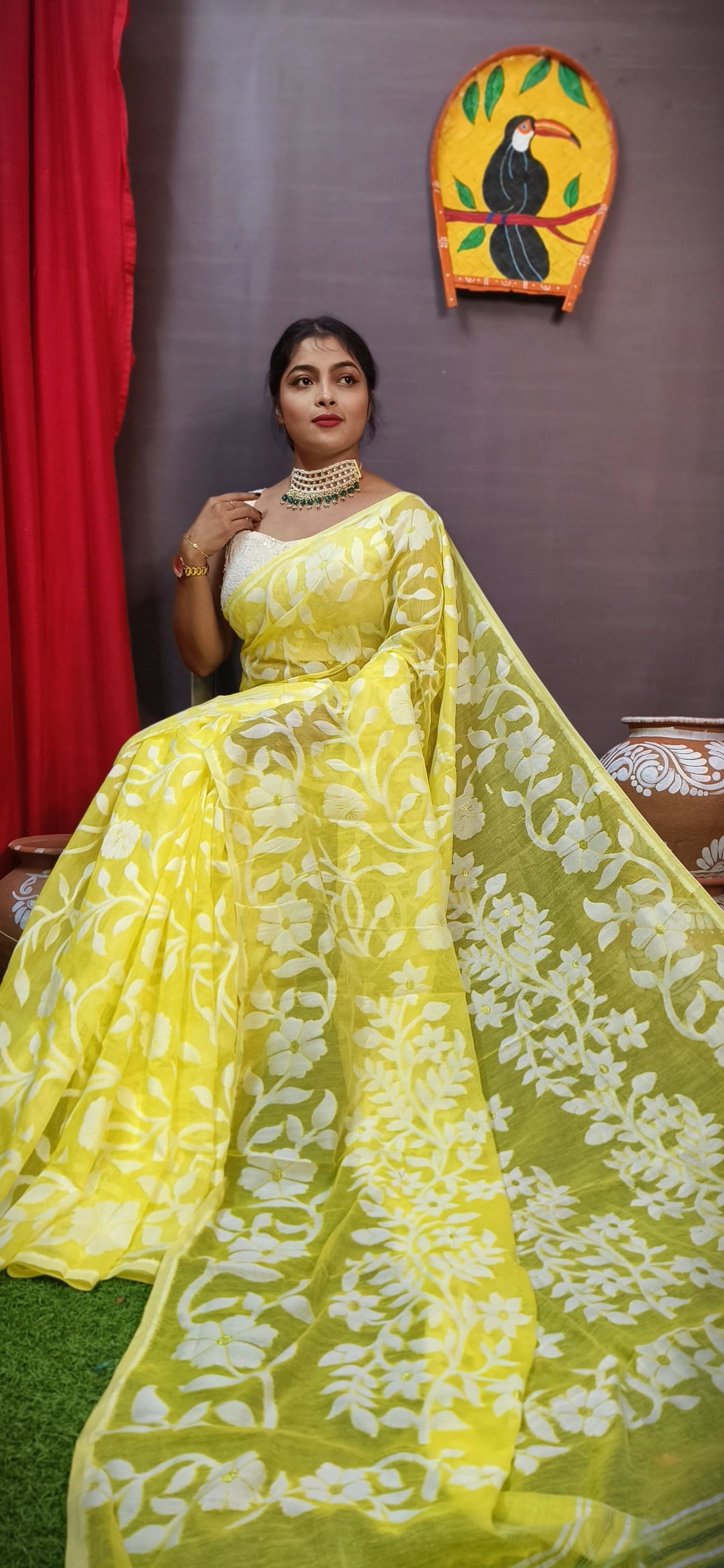 Pushpalata- Flowering Vines Cotton Jamdani Saree