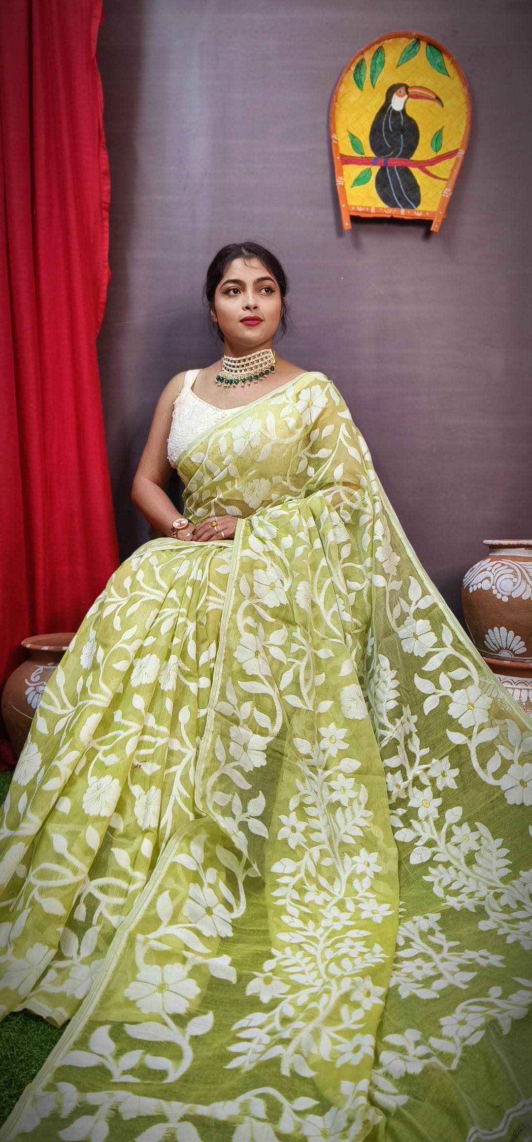 Pushpalata- Flowering Vines Cotton Jamdani Saree