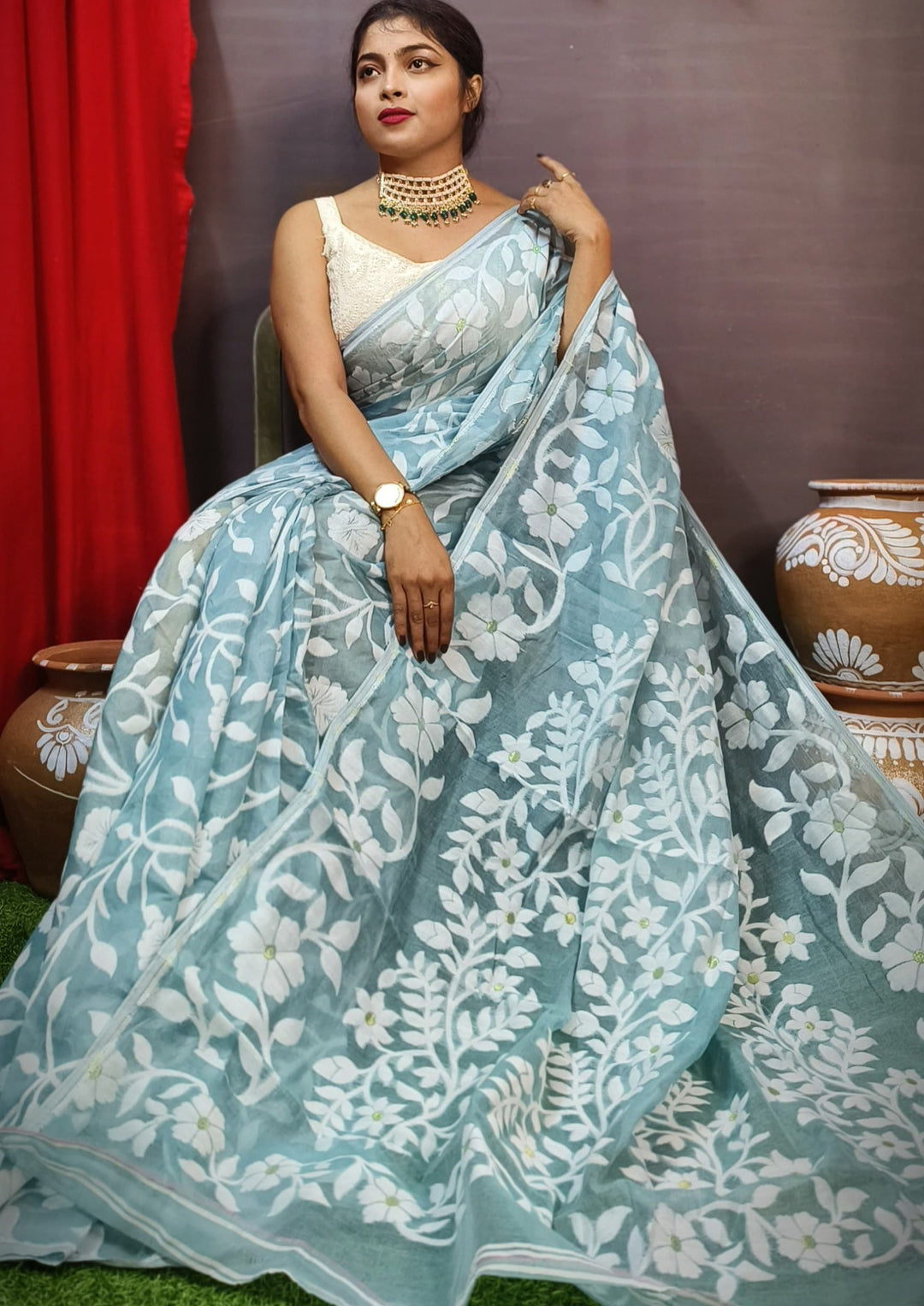 Pushpalata- Flowering Vines Cotton Jamdani Saree
