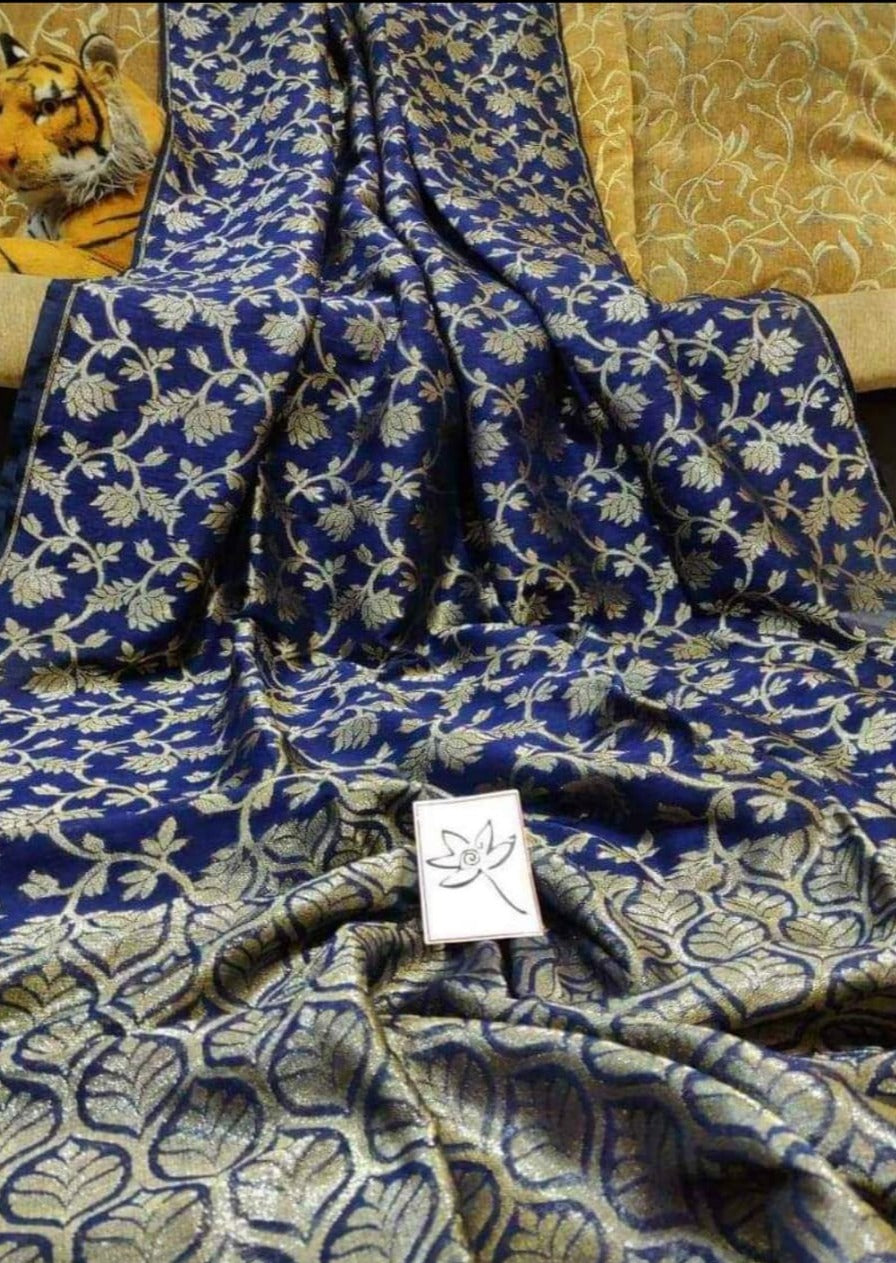 Parichoy- Recognized by its name ( Bengal Saree)