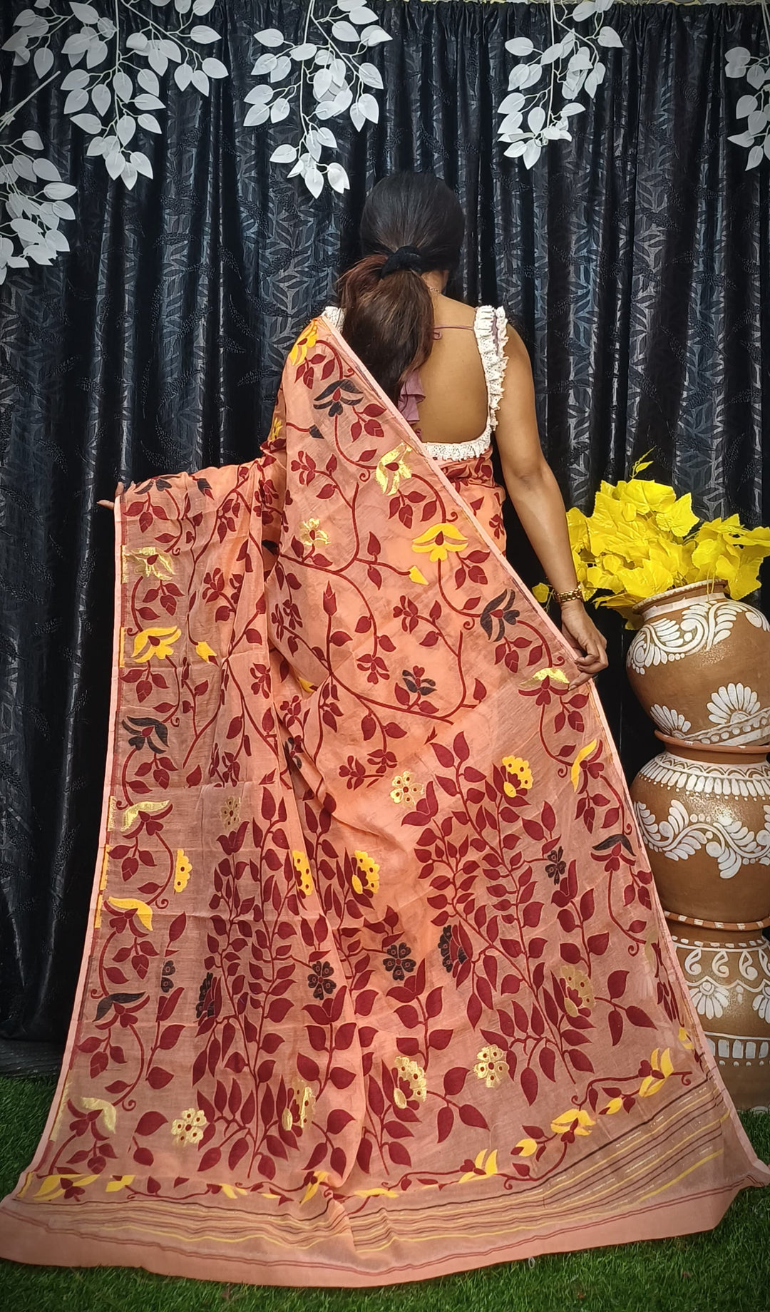 Kanan- A Beautiful World Jamdani Cotton Saree