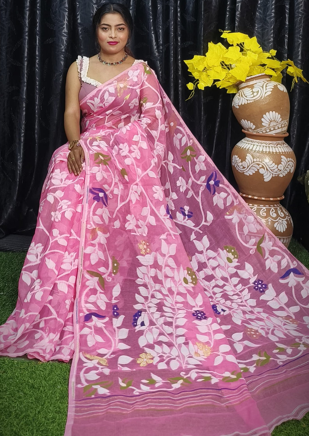 Kanan- A Beautiful World Jamdani Cotton Saree