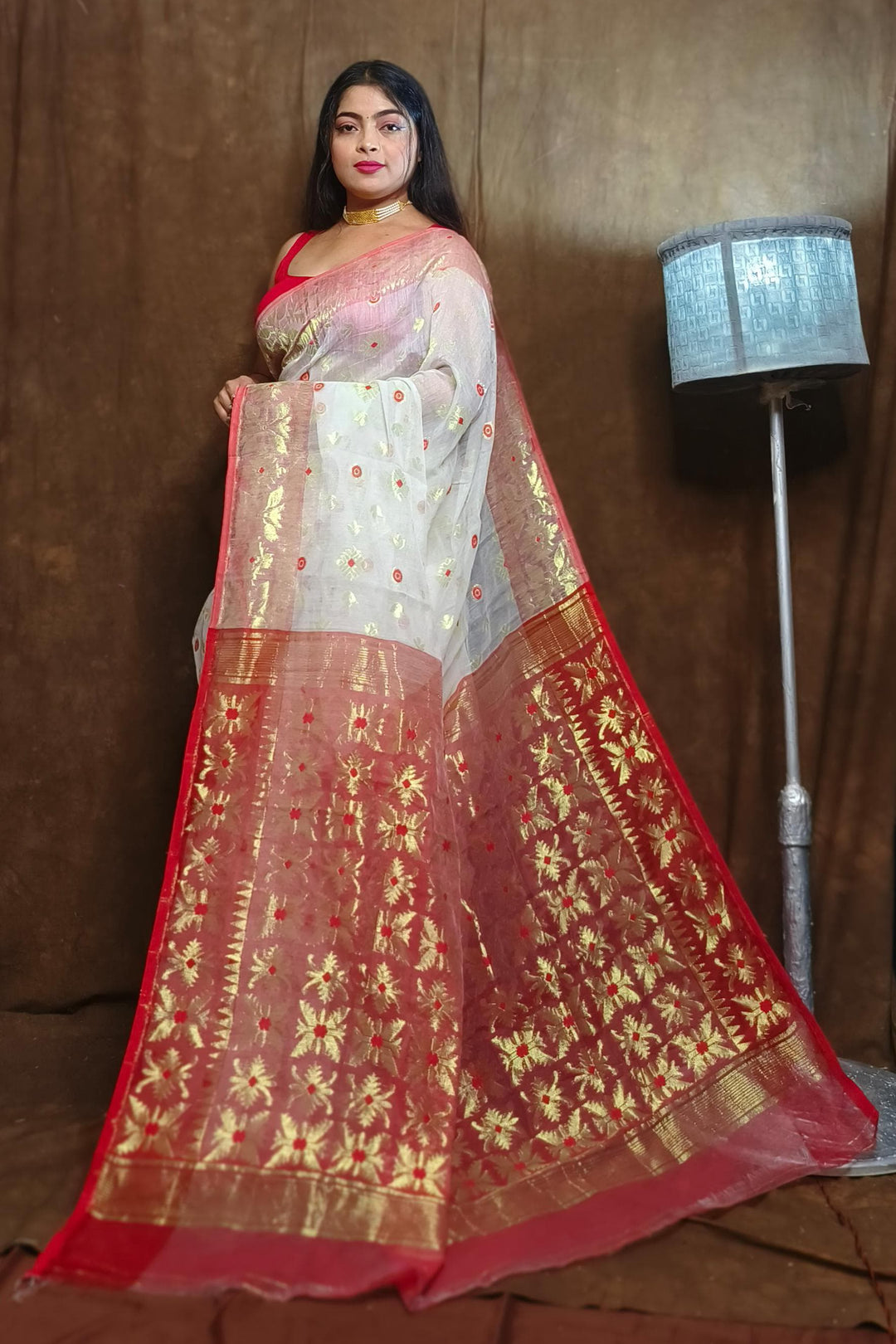 Bibhuti Dhakai Jamdani Saree