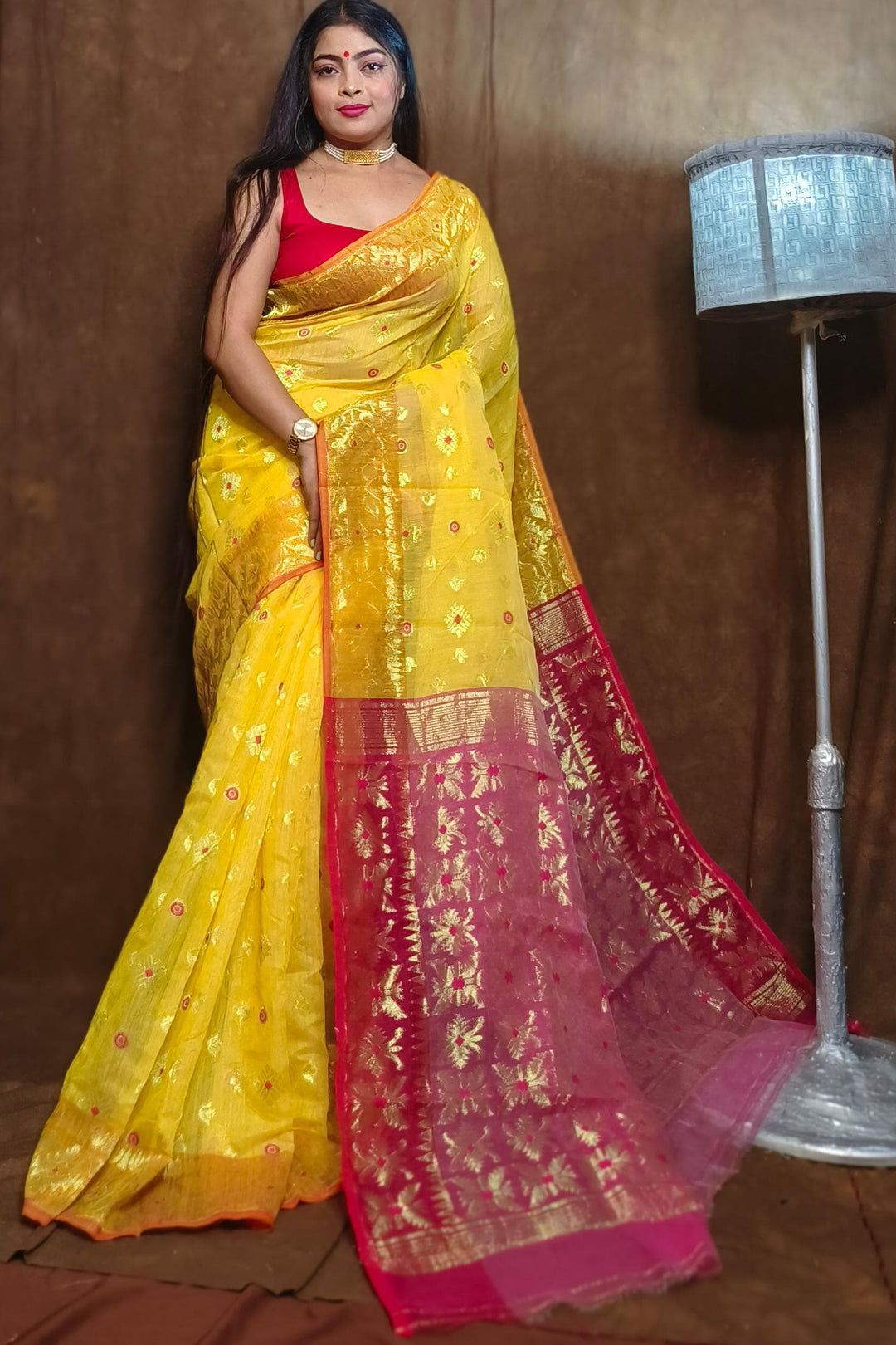 Bibhuti Dhakai Jamdani Saree