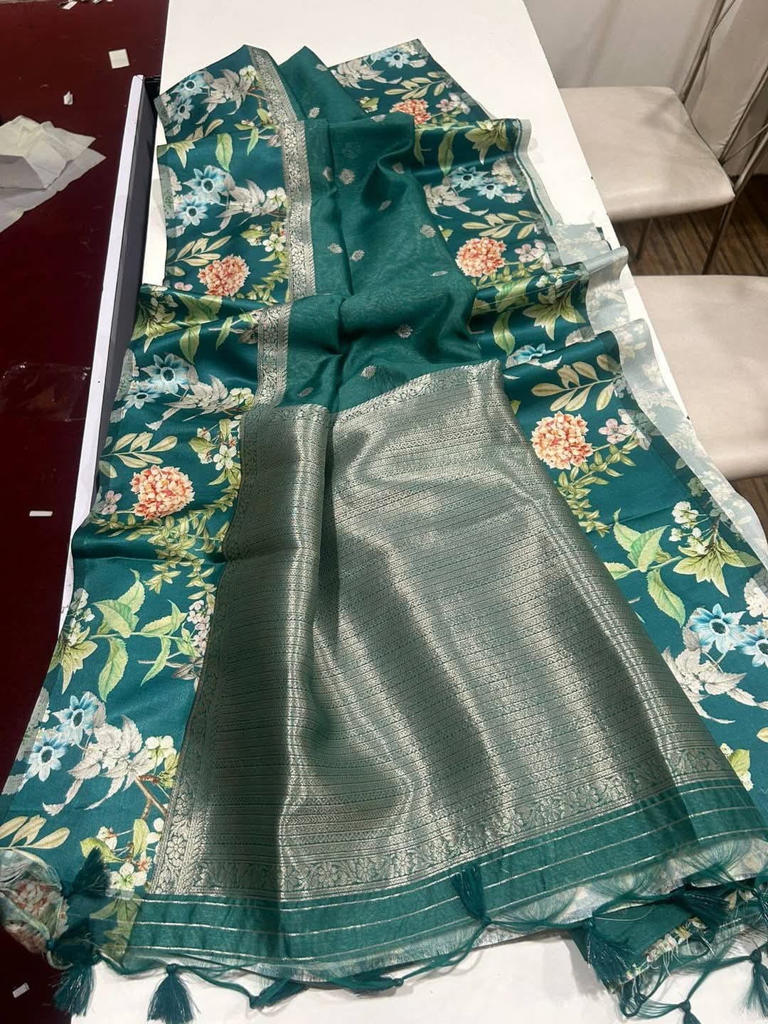 Yuyake Kanjivaram Silk Saree