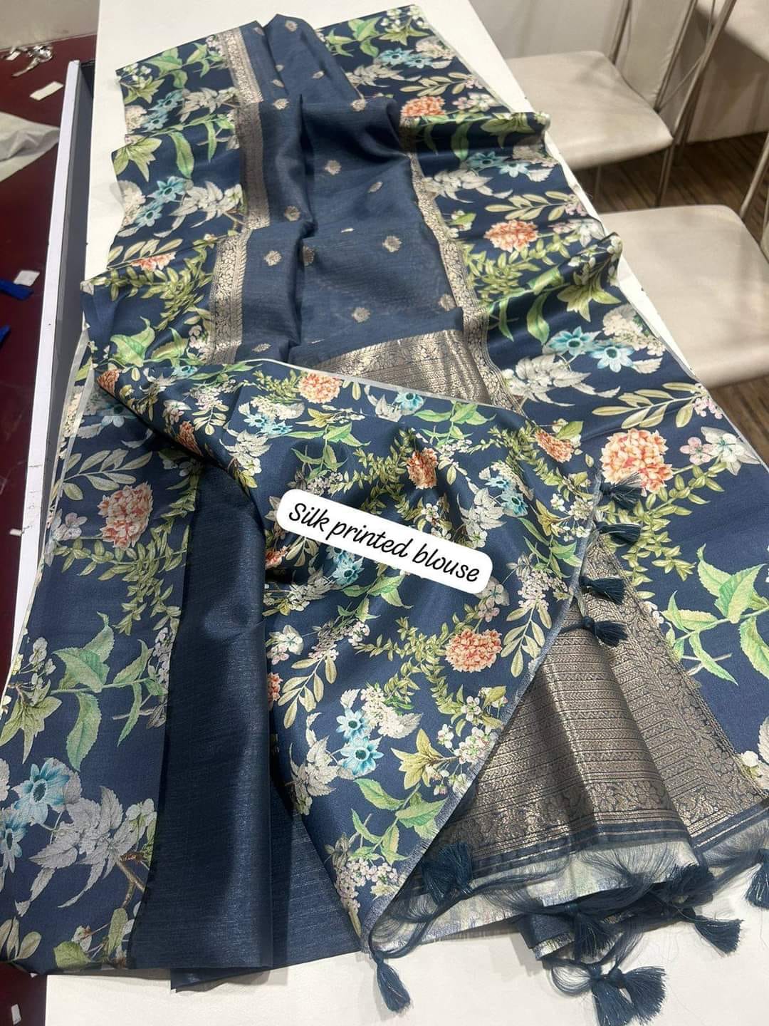 Yuyake Kanjivaram Silk Saree