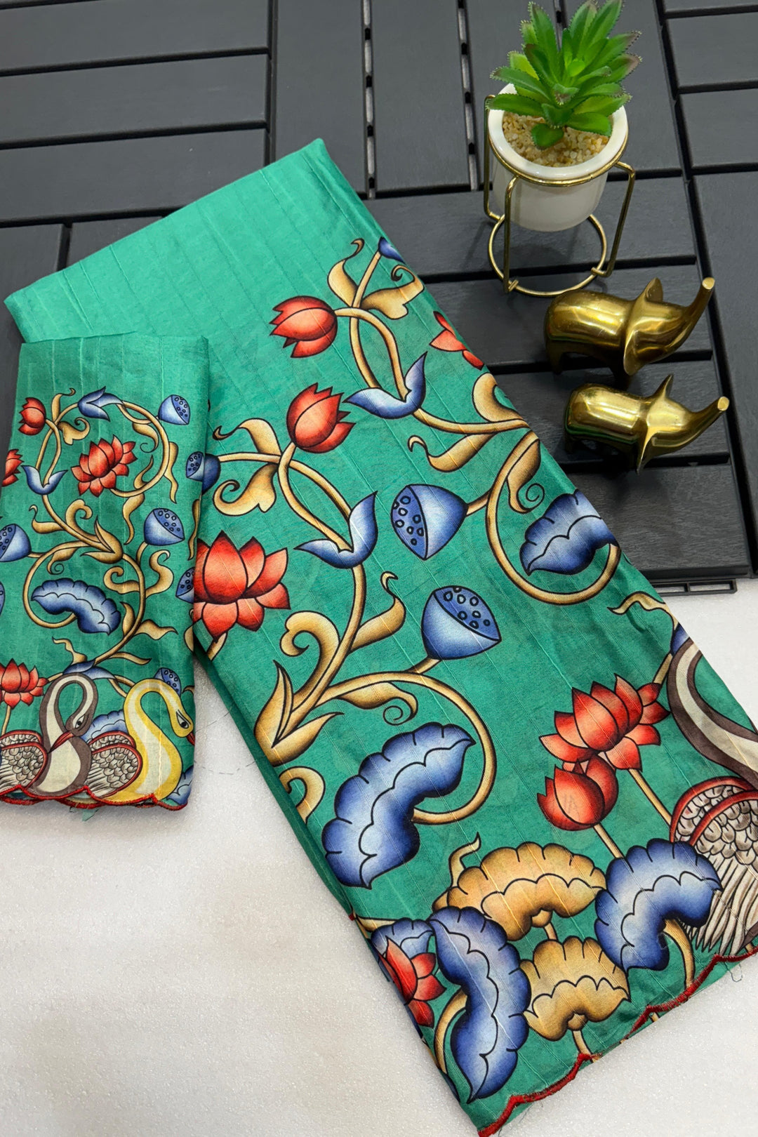 Young And Youthful Fancy Tussar Silk Saree