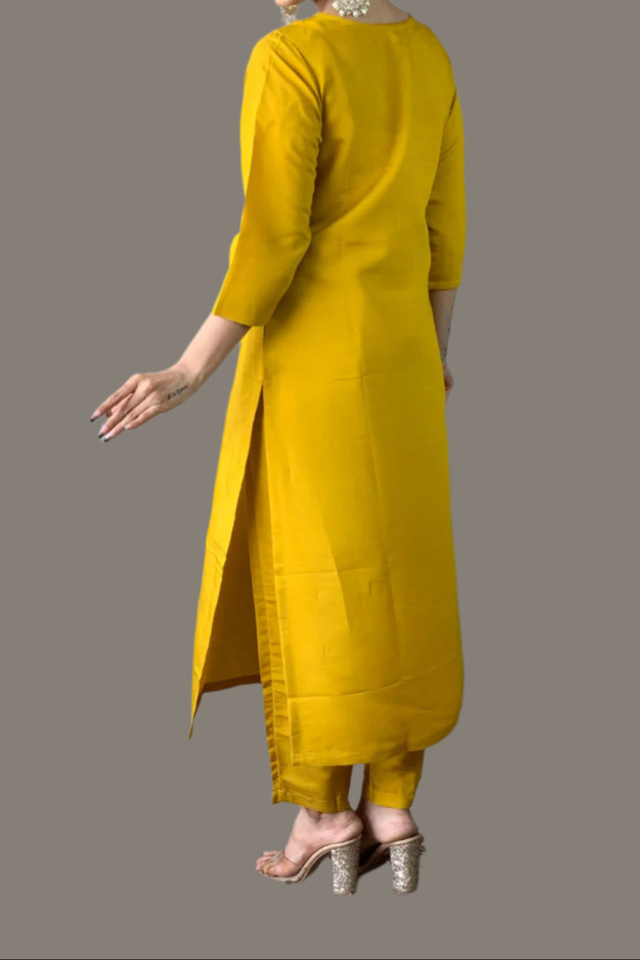 Beauty Of Grey Skies Chanderi Yellow Kurti Set