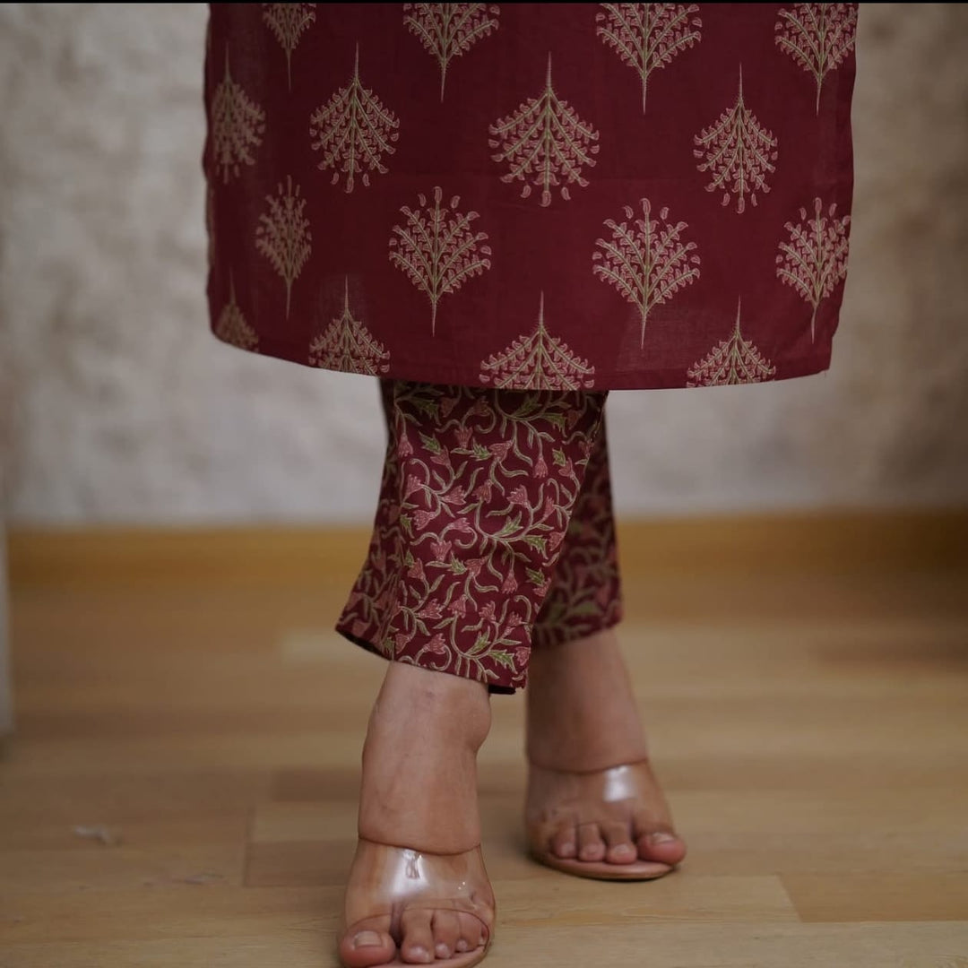 Dressed In Mood Cotton Kurti Set