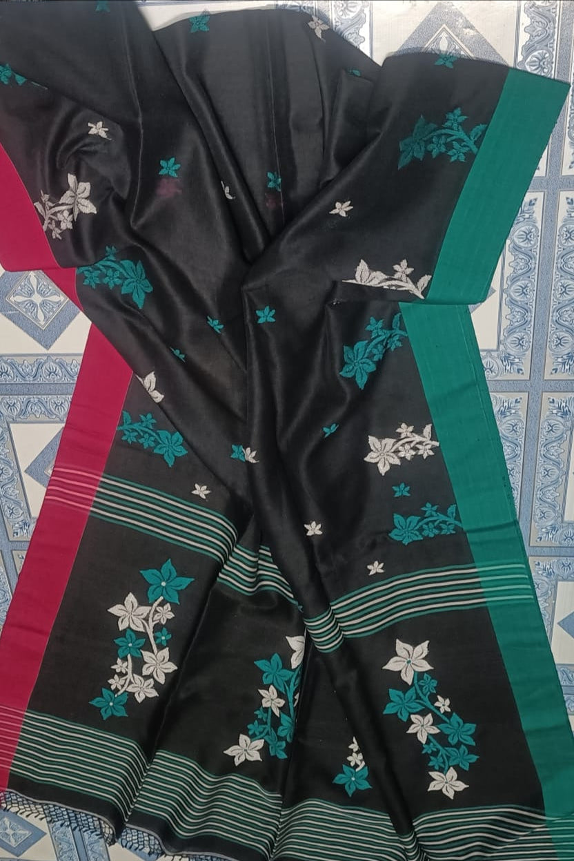 Kirtana Khadi Cotton Saree