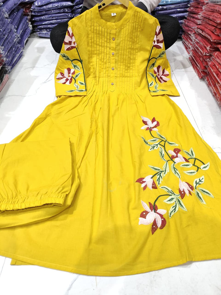 Dazzling Diva-  Embroidered kurti set