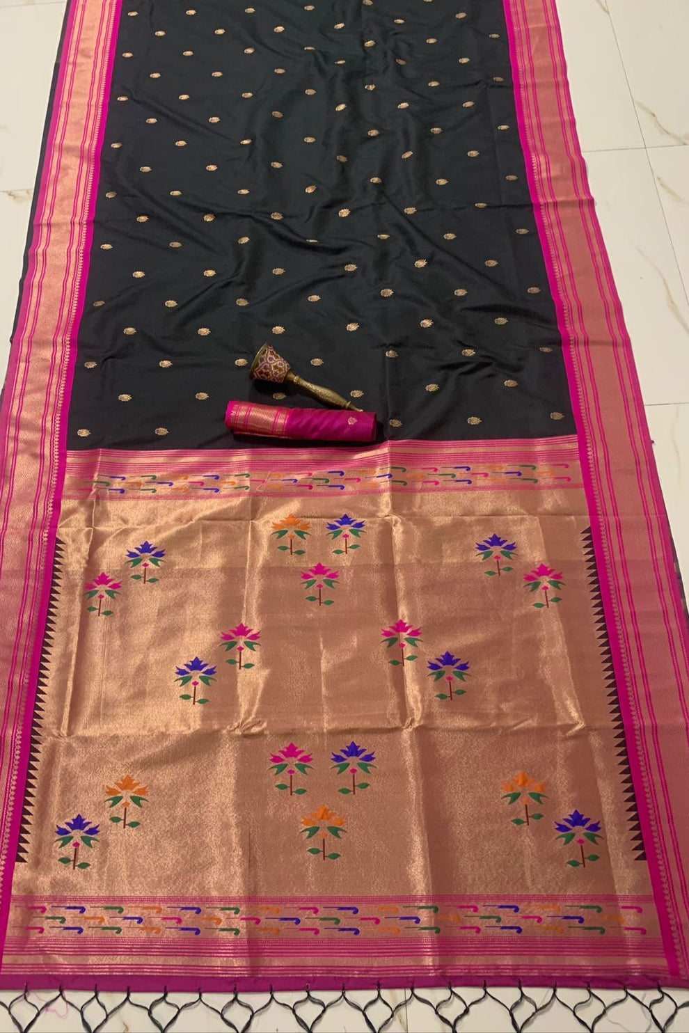 Beauty In The Ordinary Kanjivarum Paithani Black Silk Saree
