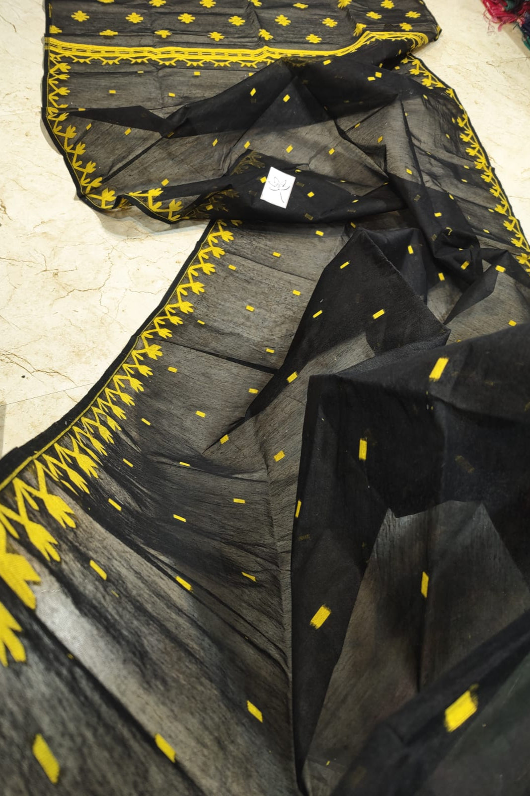 Uro Chithi Dhakai Jamdani Saree