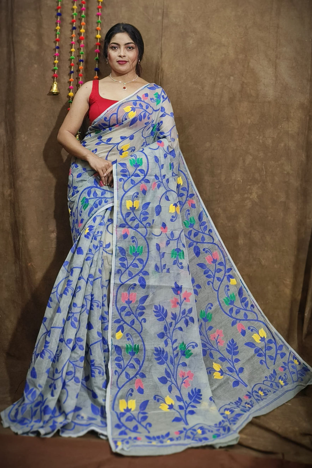 Latamina Dhakai Jamdani Saree