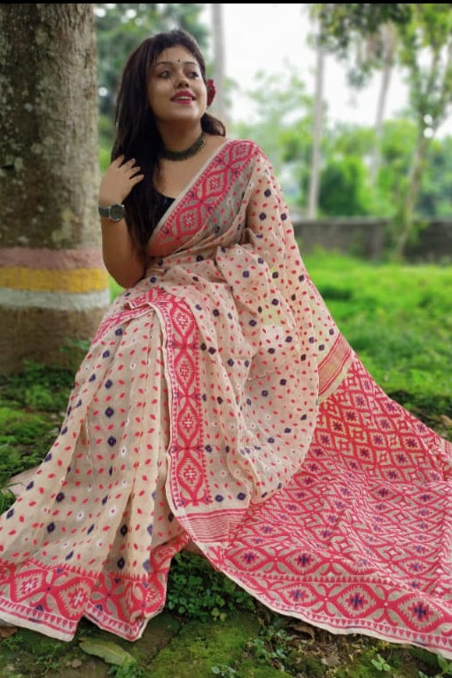 Tumi Robe Nirobe Dhakai Jamdani Saree--