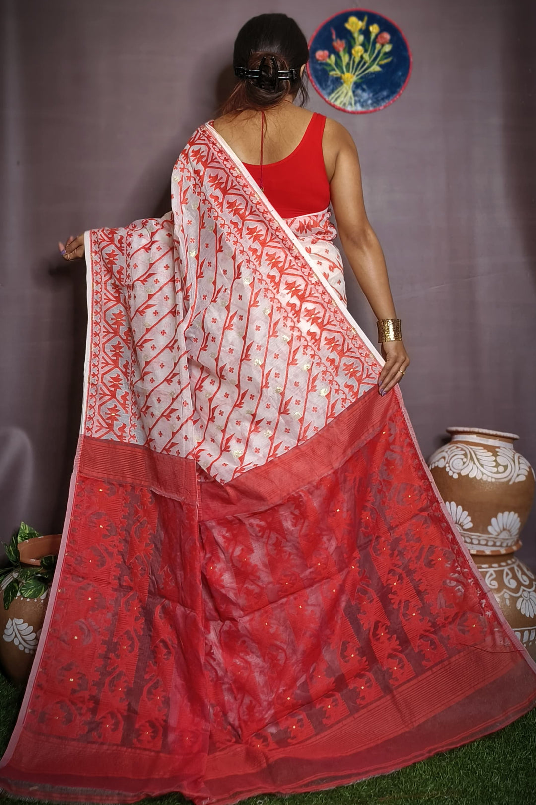 Amaro Porano Jaha Chay Dhakai Jamdani Saree