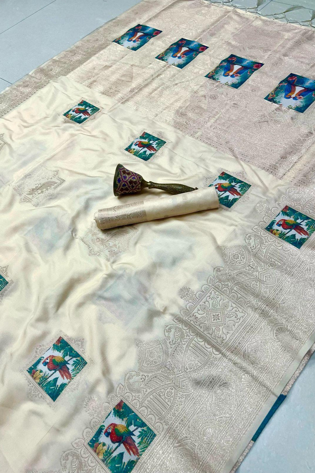 Monochrome Magic Kanjivarum White Paithani Silk Saree