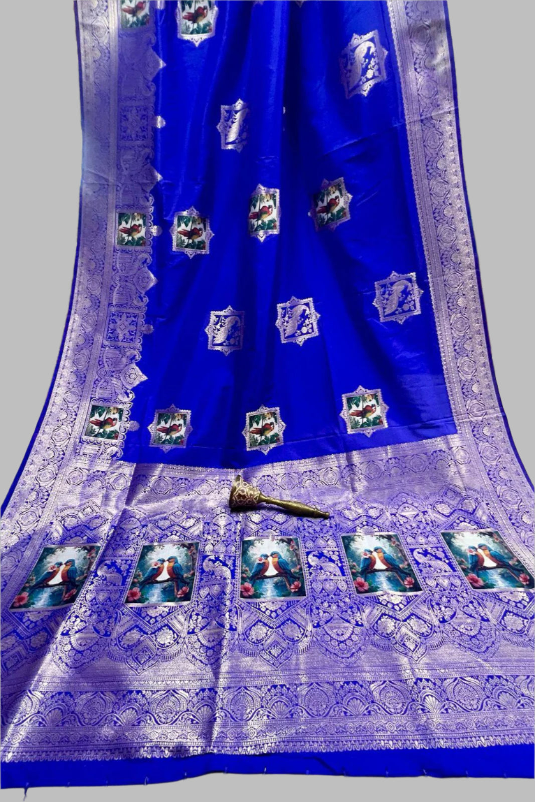 Monochrome Magic Kanjivarum Paithani Silk Saree