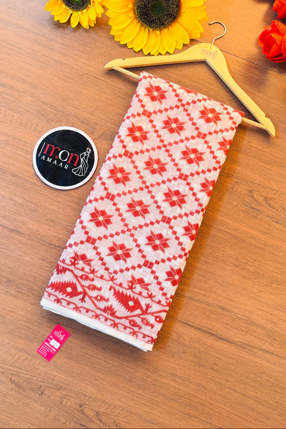 Ātmika Bengal Dhakai Jamdani Saree