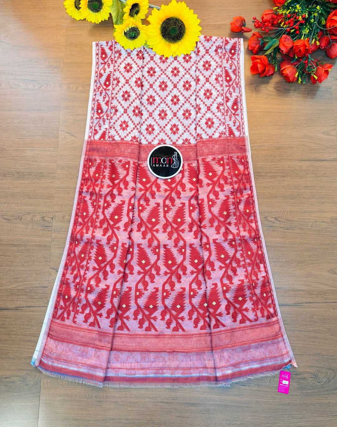 Ātmika Bengal Dhakai Jamdani Saree