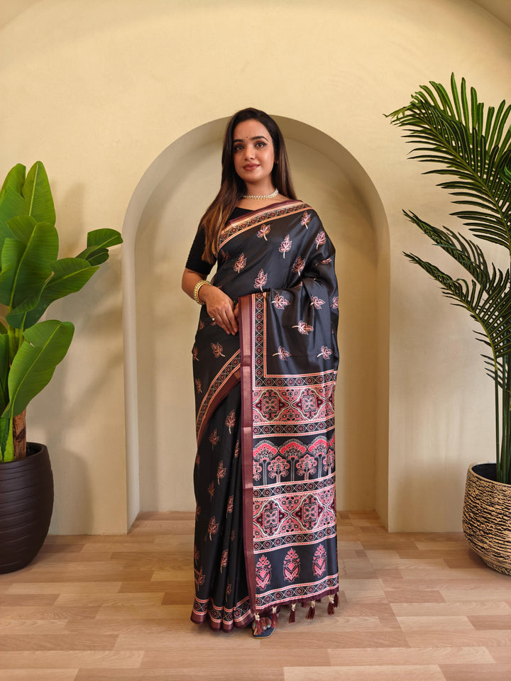 Written In The Stars Dola Silk Saree