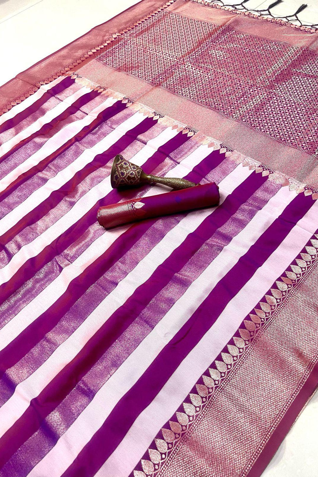Travel Couple Banarasi Silk Saree