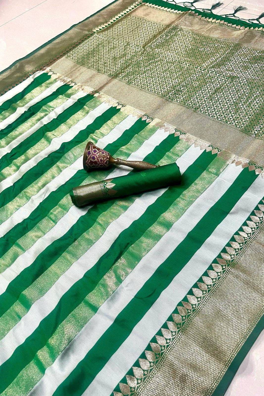 Travel Couple Banarasi Silk Saree