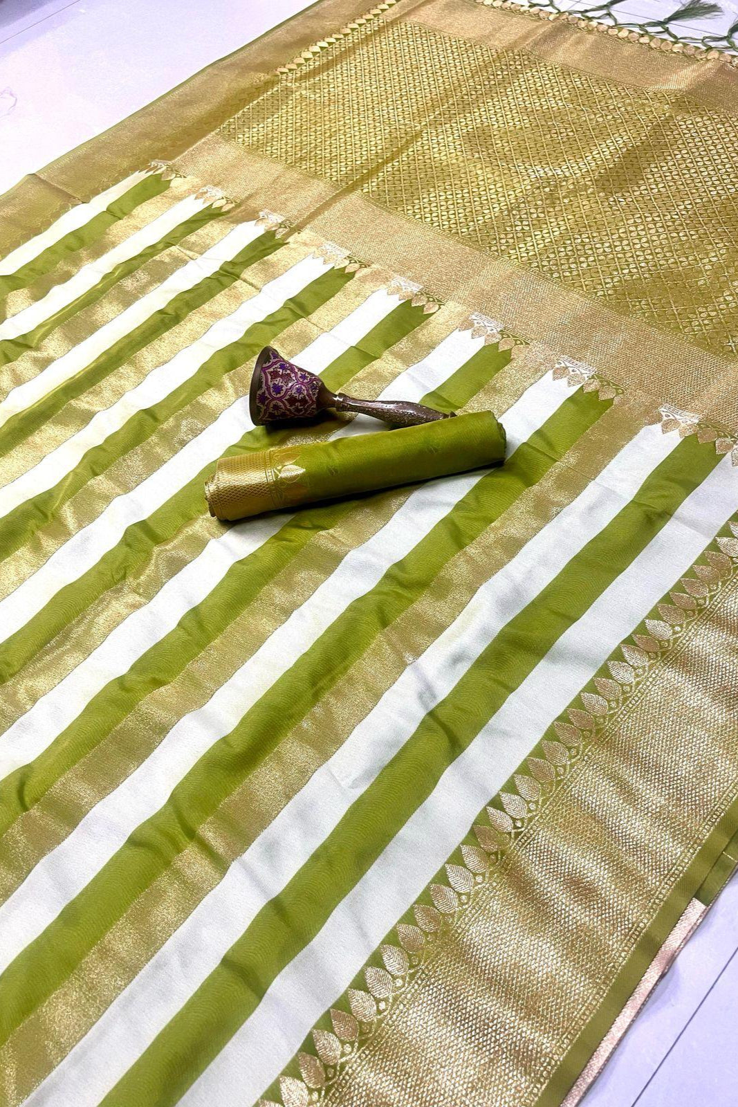 Travel Couple Banarasi Silk Saree