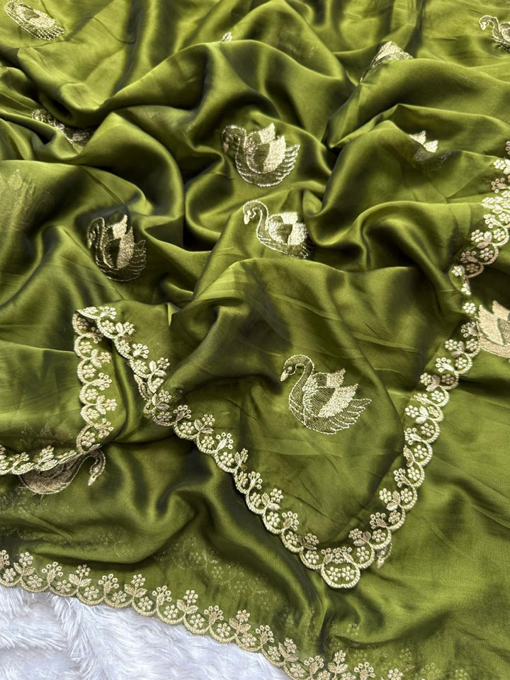 Castle Queen Green Rangoli Silk Saree