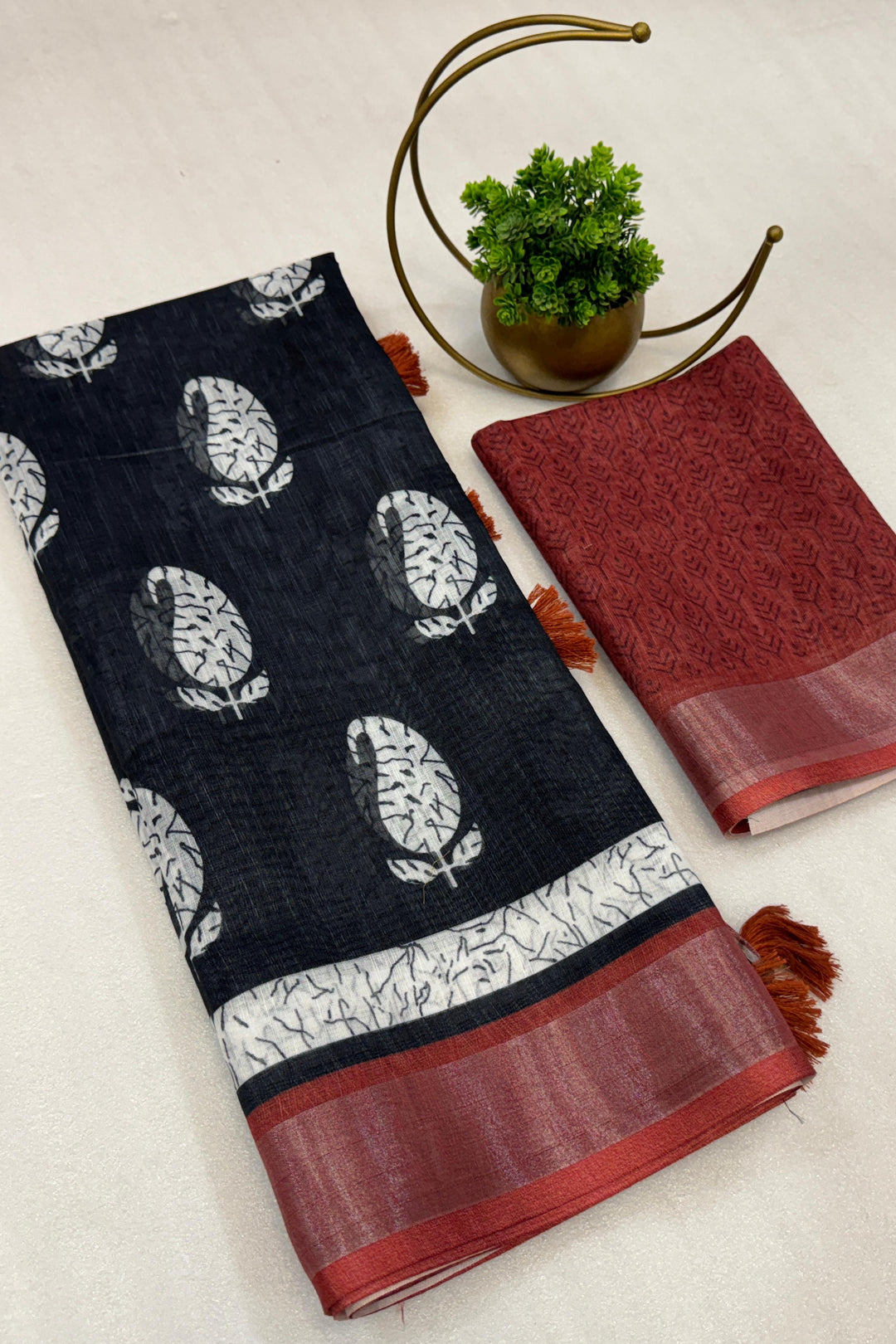 Skyline Dream Fancy Linen Saree