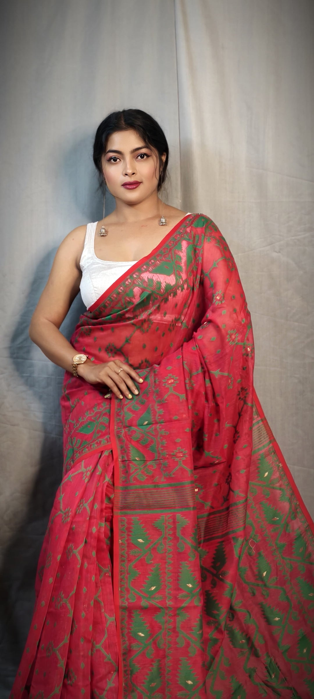 Chitralekha Dhakai Jamdani Saree
