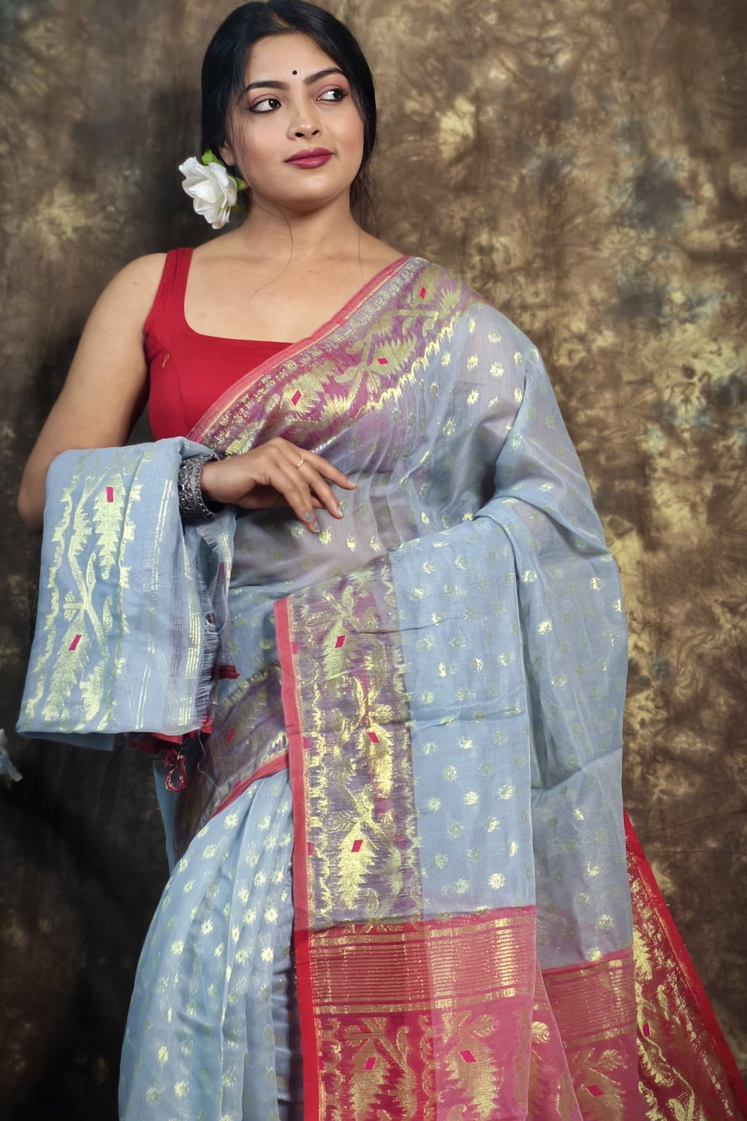 Rupasi Bangla Dhakai Jamdani Saree