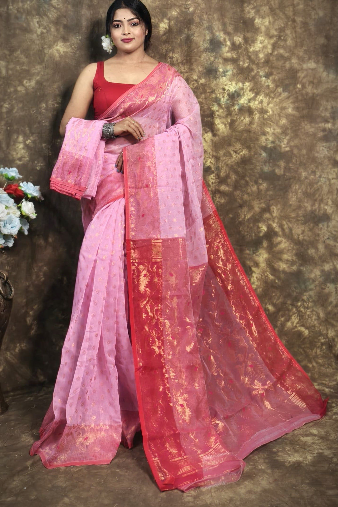 Rupasi Bangla Dhakai Jamdani Saree